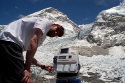 Studying hypoxia: blood gas analysis at Everest’s peak