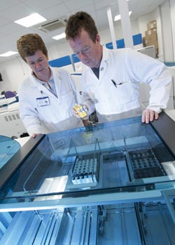 Intelligent laboratory power solutions benefit three UK laboratories